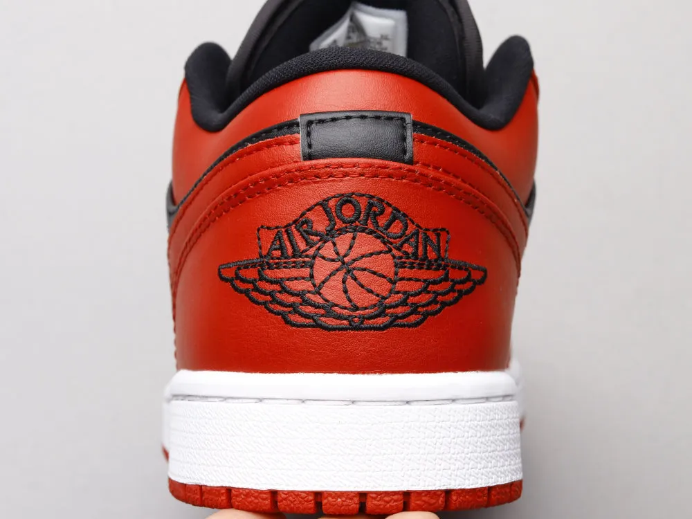 CE - AJ1 Reverse black and red forbidden to wear